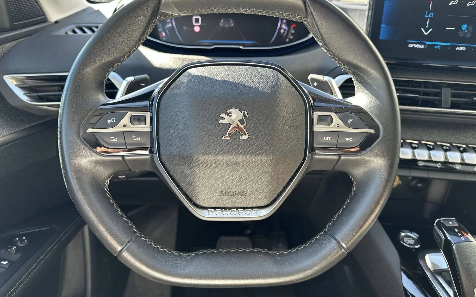 Notranja slika - Peugeot 3008 - 1.2 PureTech 130 S S Active Pack Avt. - 14