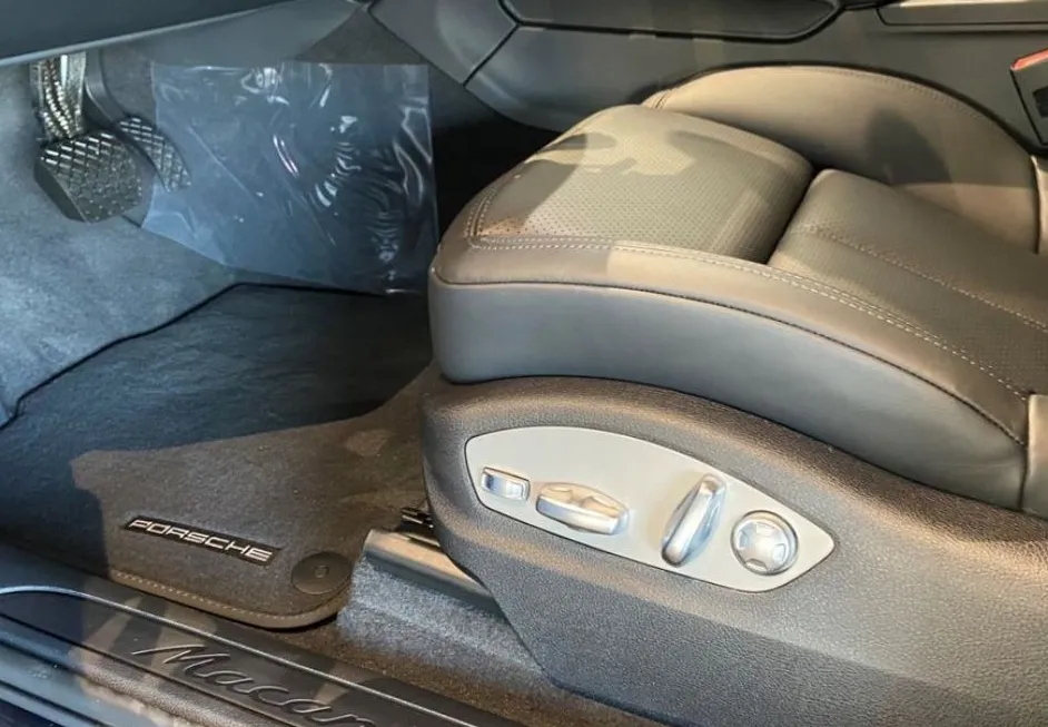 Zunanja slika - Porsche Macan - 2.0 PASM+Sport Chrono+Panorama+Porsche Approved - 11