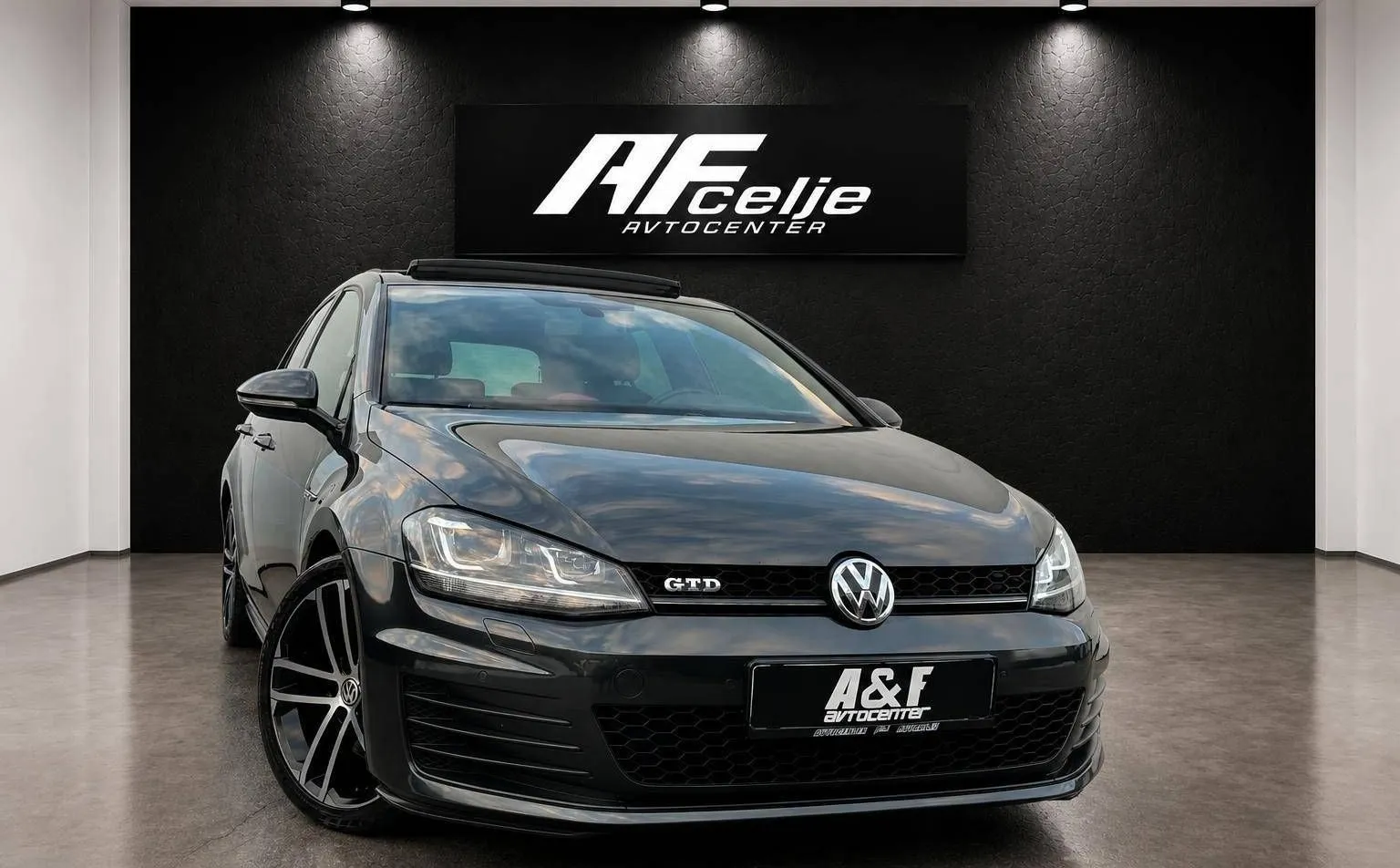 Zunanja slika - Volkswagen Golf - 2.0 GTD-DSG-PANORAMA-LIZING ZA TUJCE-NAVI - 3
