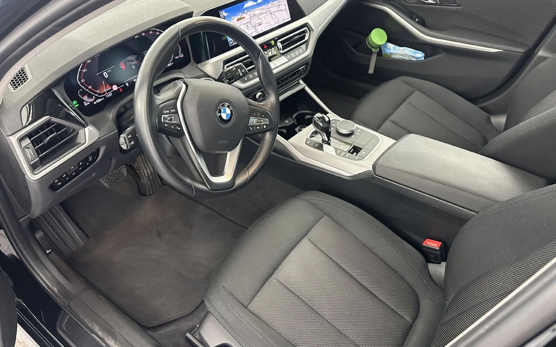 Zunanja slika - BMW Serija 3 - Touring: 318d Touring.NAVI.PDC.KONFORT.ZAKLEPANJE.KLJUKA - 20