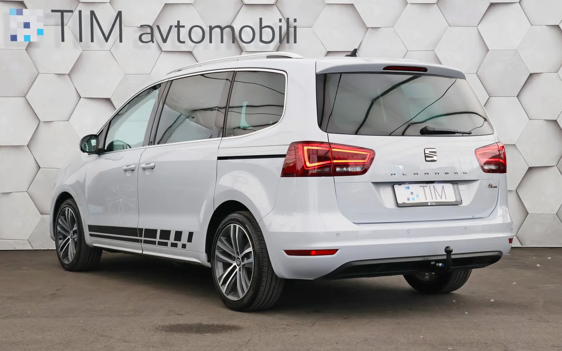 Zunanja slika - Seat Alhambra - 2.0 TDI FR-Line 150KM - 4