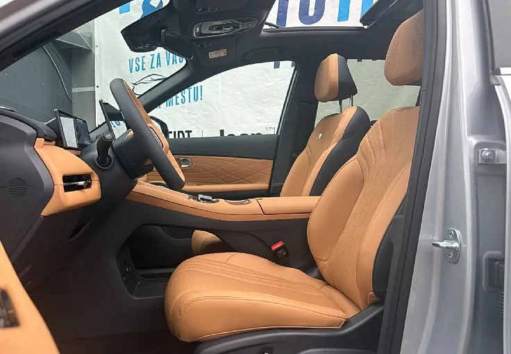 Zunanja slika - Geely StarRay EM-i - Plug-In Hybrid 1.5 Max Avt. na zalogi - 4