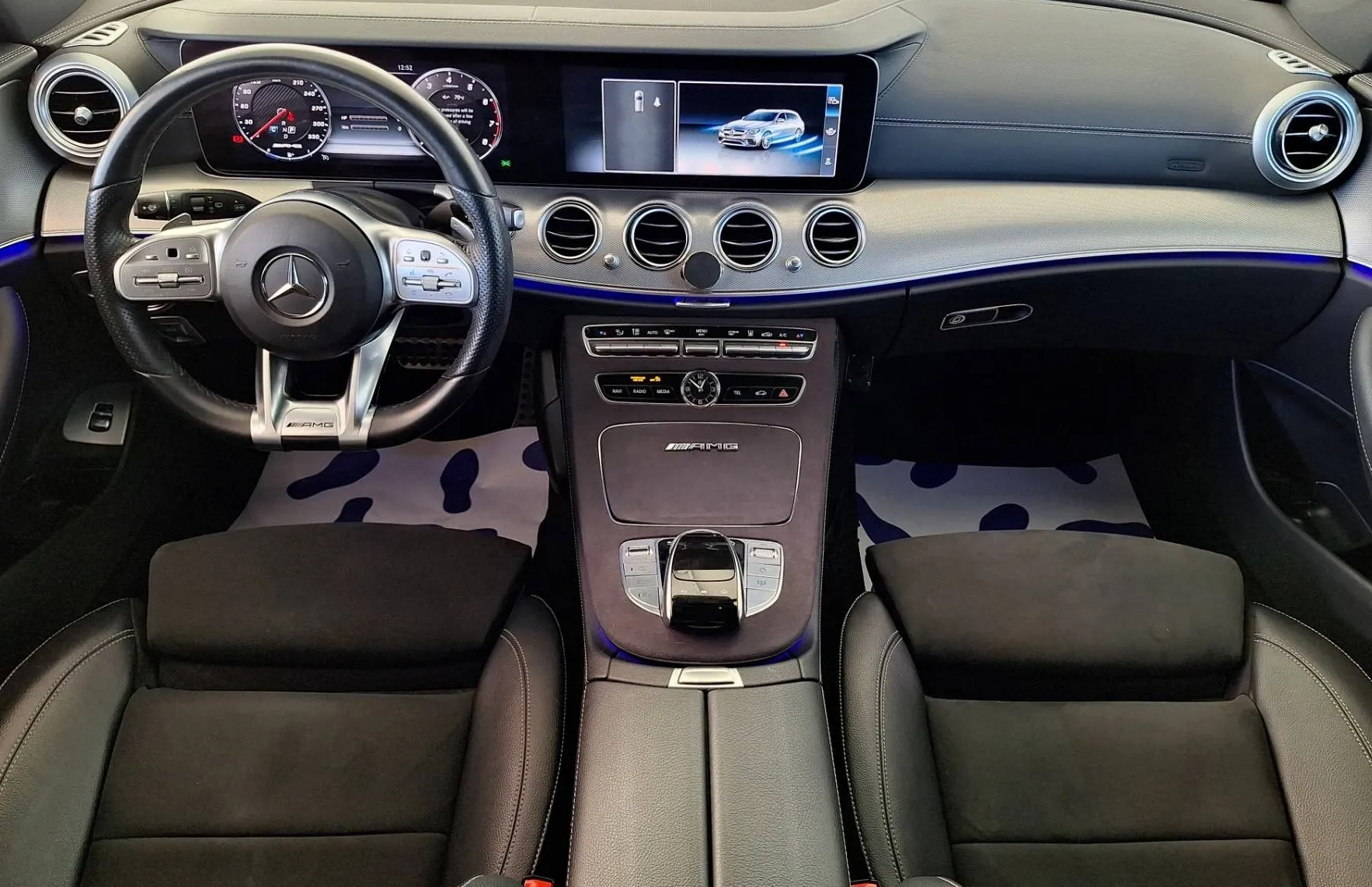 Zunanja slika - Mercedes-Benz E-Razred - 220d E63 LOOK•V8 SOUND•PANORAMA•BURMESTER•AMBIENT• - 9