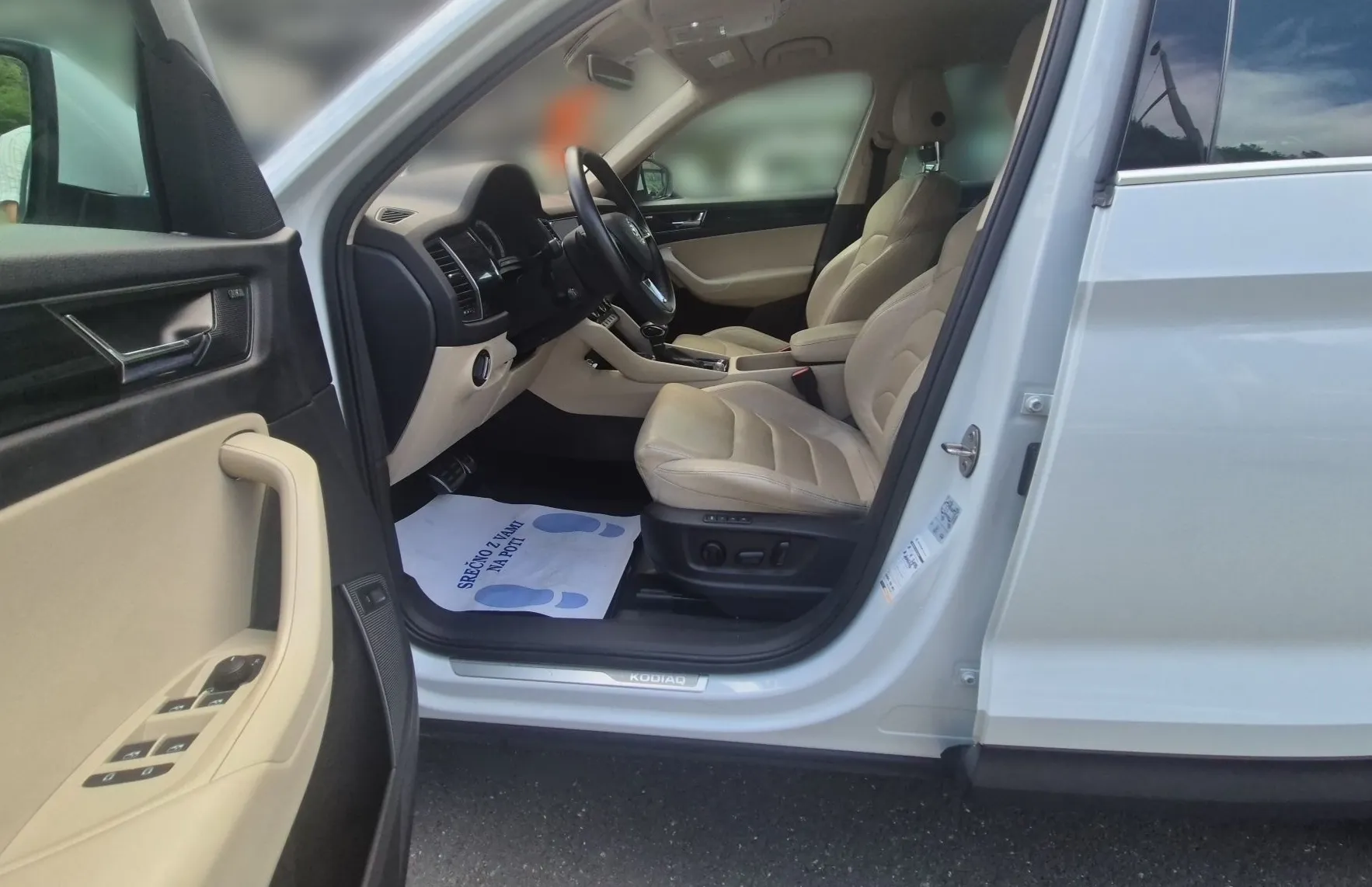 Zunanja slika - Škoda Kodiaq - STYLE 2.0 190PS DSG 4X4-SLO-1.LAST-OGROMNO OPREME - 10