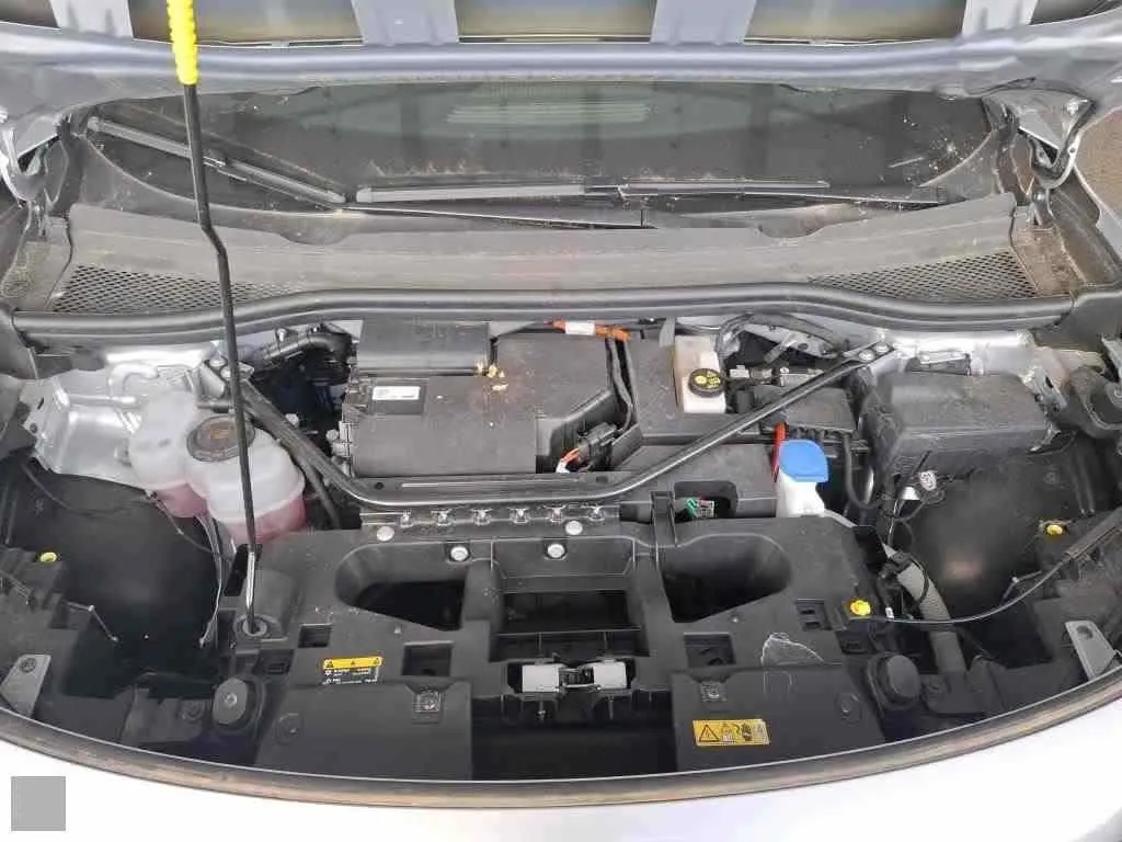 Zunanja slika - Volkswagen ID.4 - Pro Performance.kamera.led.gre.sed.acc.37.894 km - 4