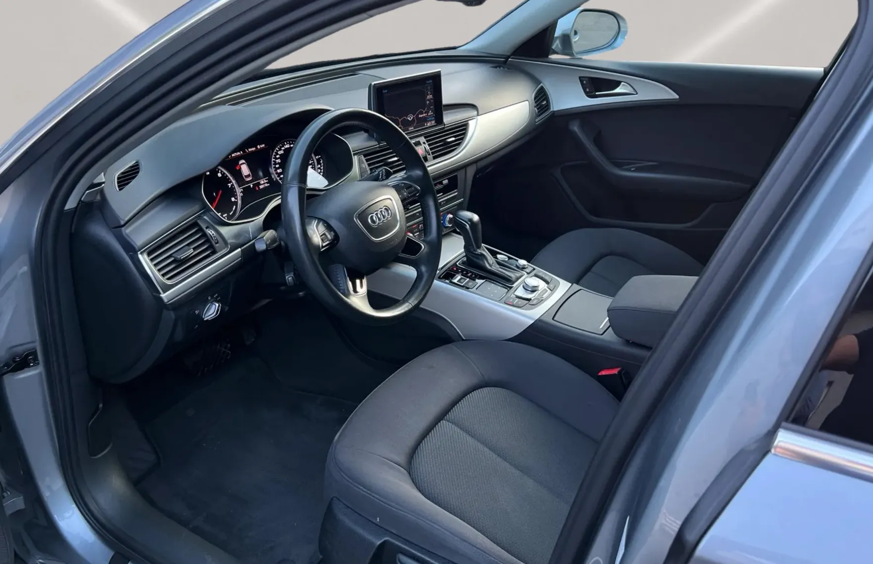 Zunanja slika - Audi A6 - Avant 1.8 TFSI ultra S tronic - 10