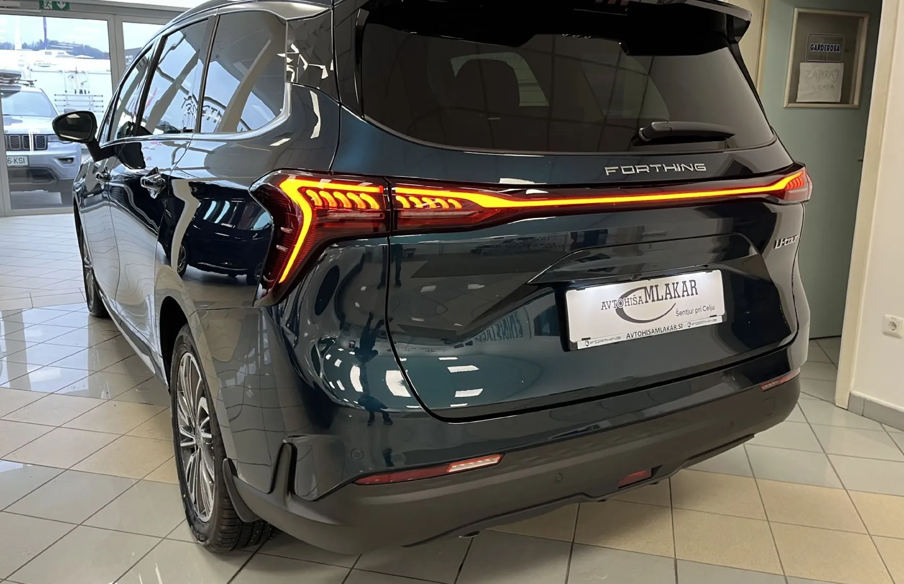 Zunanja slika - Forthing Forthing U Tour - U-Tour 1.5 DCT7 177KM - ADAS - NA ZALOGI - - 4