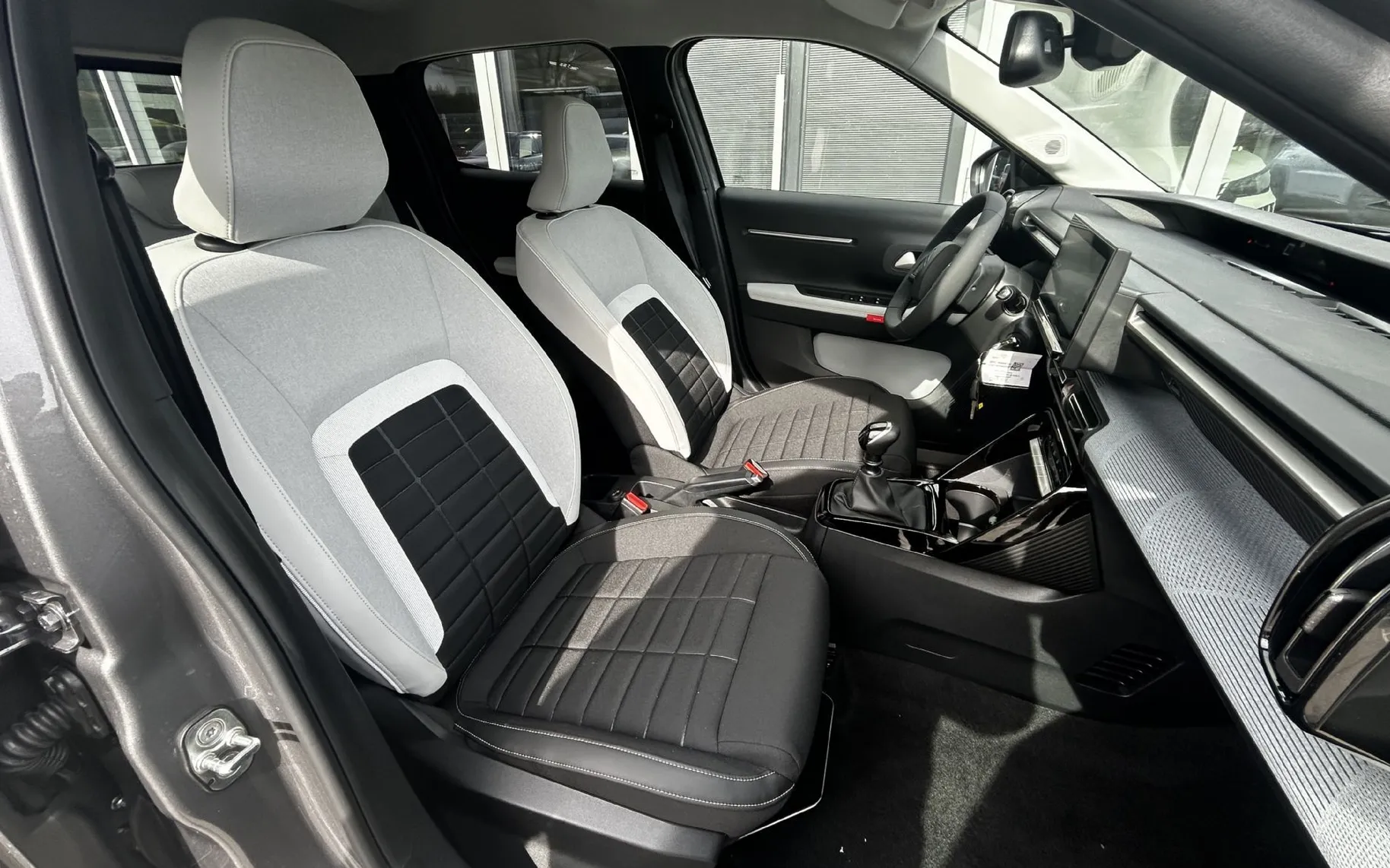 Zunanja slika - Citroën C3 - Max PureTech 100 S S BVM6 - 10