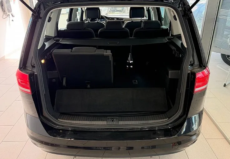 Zunanja slika - Volkswagen Touran - 1.5 TSI avt. Family 7 sedežev - 11