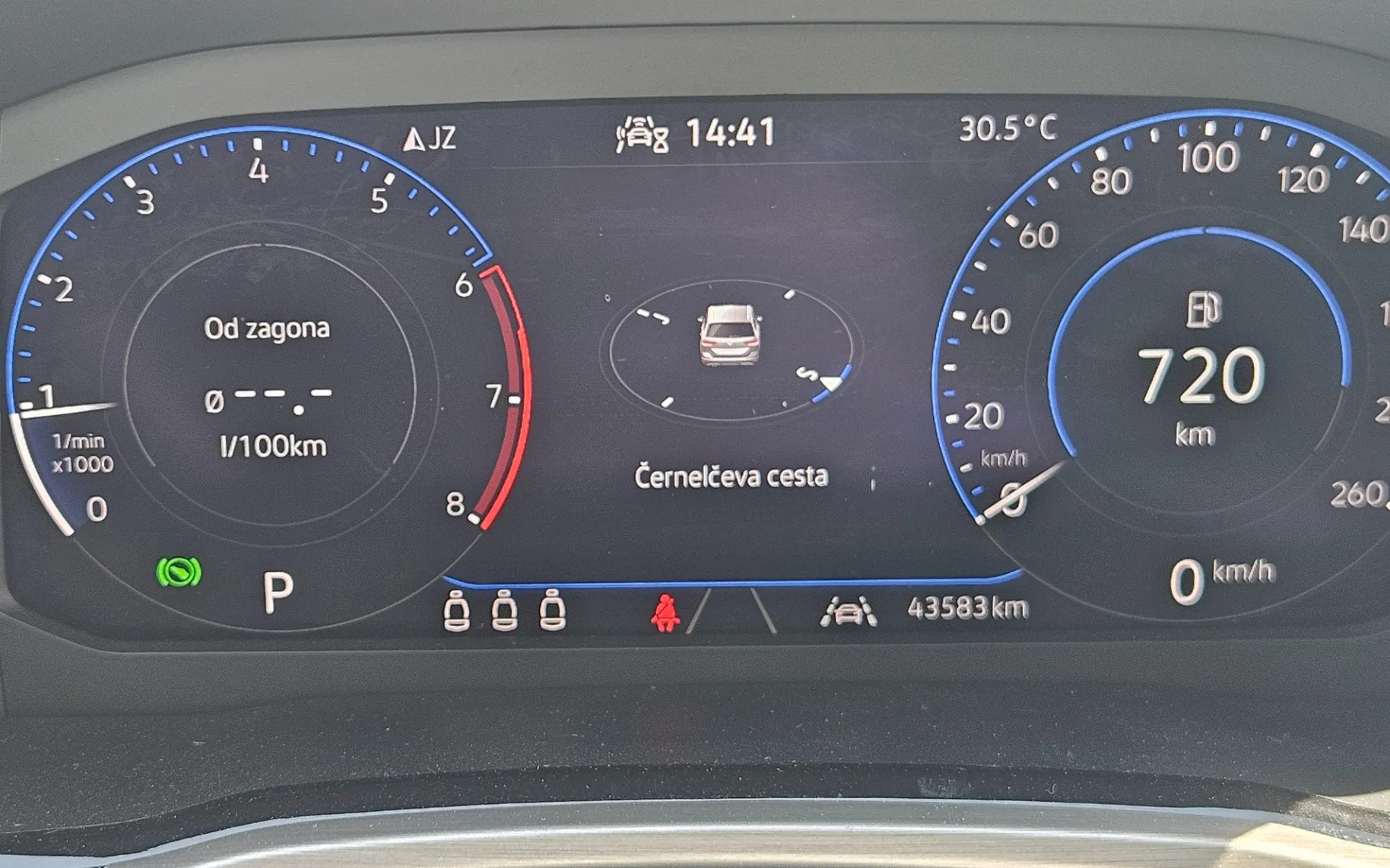 Zunanja slika - VW Touran - 1.5 TSI Family DSG - 12