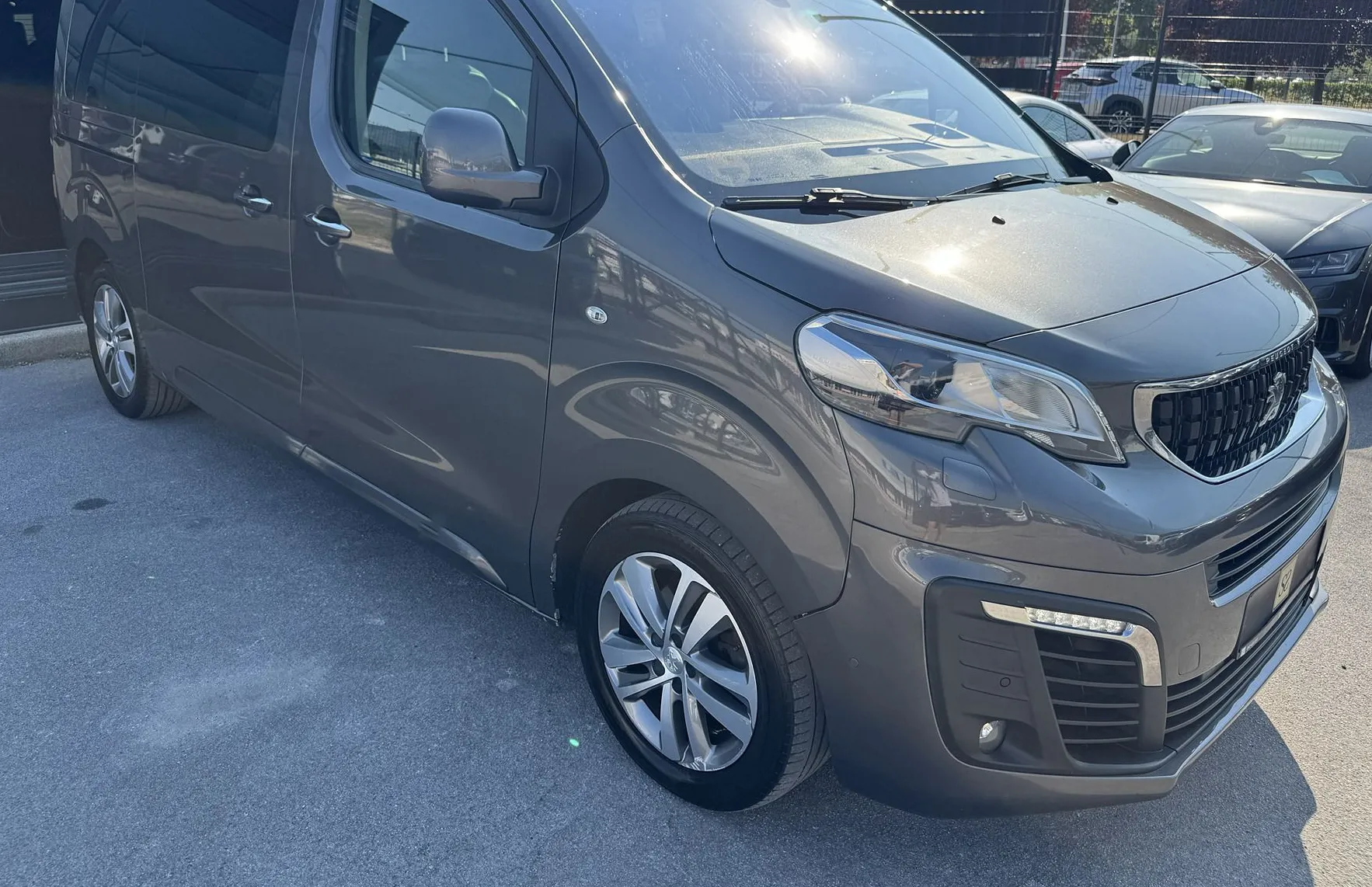Zunanja slika - Peugeot Traveller - L2 2.0 BlueHDi 180 S S Allure Avt. PANORAMA MASAŽA - 2