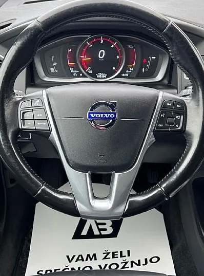 Zunanja slika - Volvo XC60 - D4+Ocean Race+ACC+NAVI+MEMORY+KAMERA... - 12