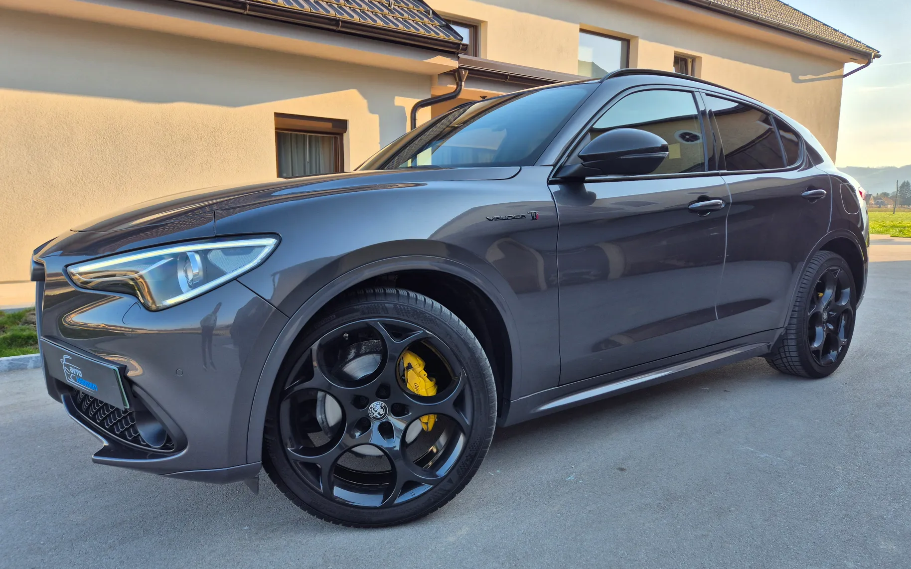 Zunanja slika - Alfa Romeo Stelvio - Q4 2,2 Diesel 210 Veloce Ti - 2