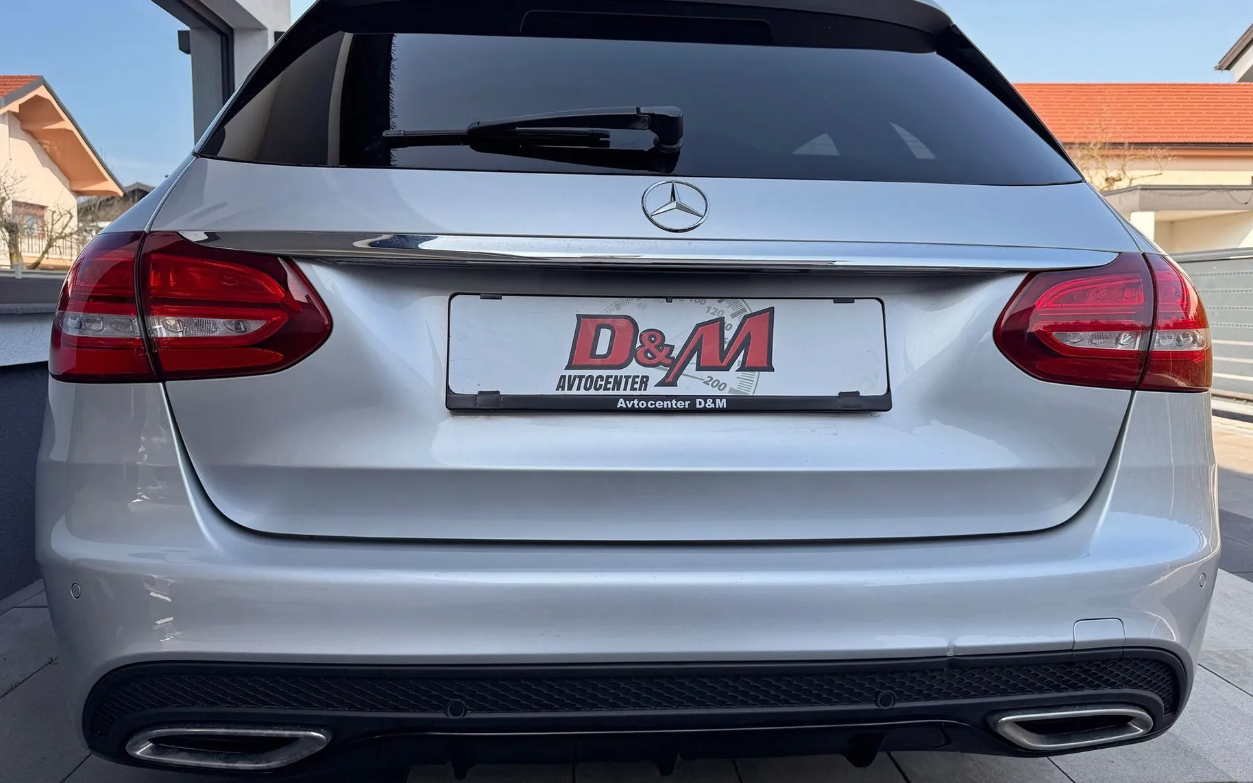 Zunanja slika - Mercedes-Benz C-Razred - C 220 d AMG LINE|FULL LED|EL.SEDEŽI|BURMESTER|18 - 4