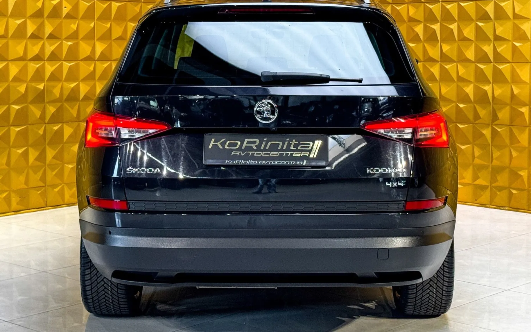 Notranja slika - Škoda Kodiaq - 2.0 TDI 4X4 AUT-1. LASTNIK-SLOVENSKI-KLJUKA - 10