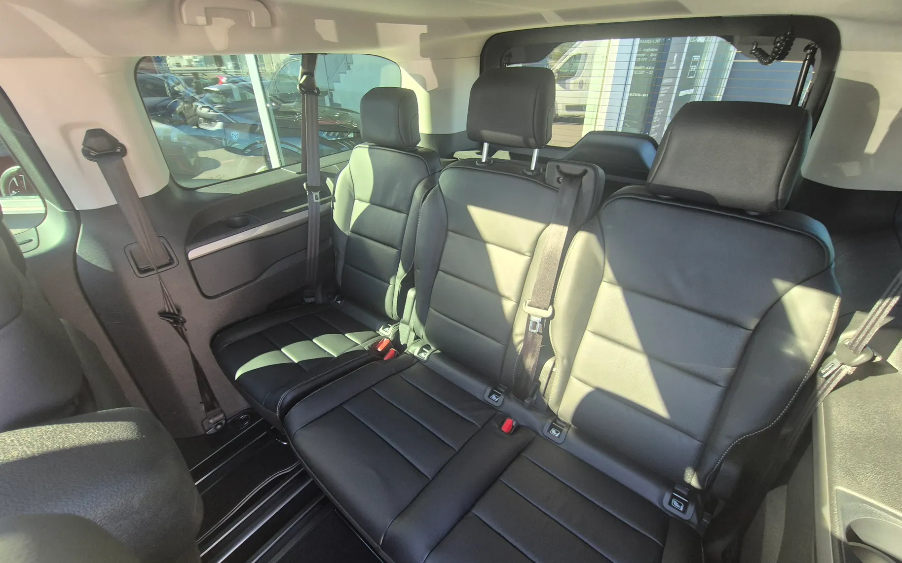 Zunanja slika - Peugeot Traveller - L3 Business Vip 2.2 B-HDI 180 EAT8 - 3