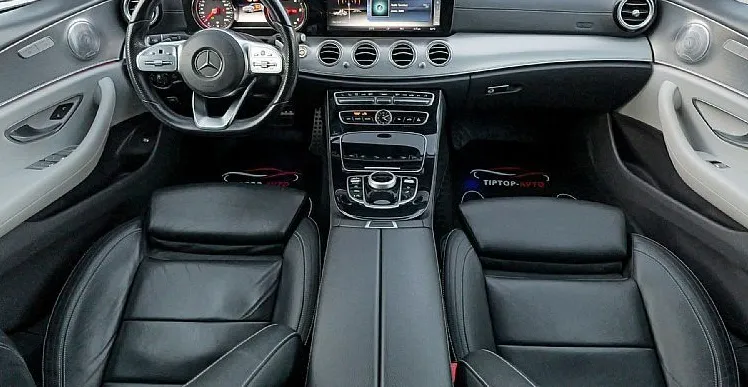 Zunanja slika - Mercedes-Benz E-Razred - E300d•AMG Line•NAVI+•BURMESTER•GR.SED•KAM•KLJUKA - 12