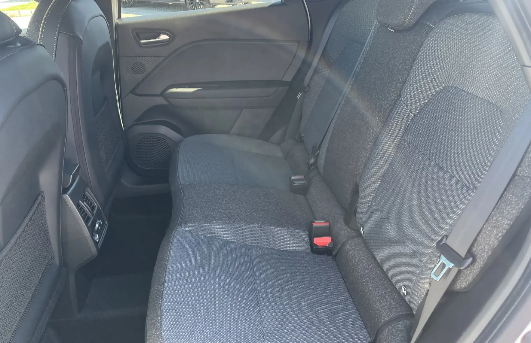 Zunanja slika - Mitsubishi ASX - 1.3 DI-T MHEV 116kW DCT7 INTESE - 10