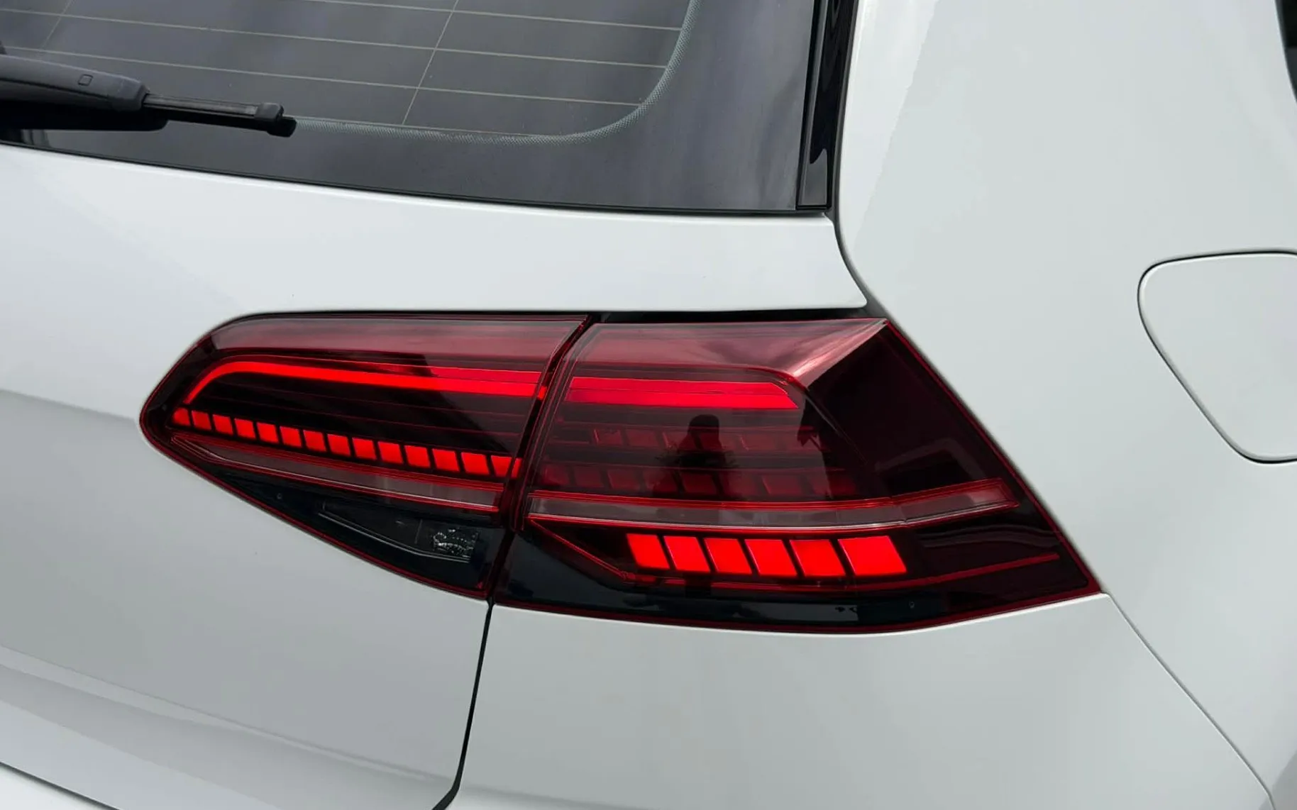 Zunanja slika - VW Golf - 1.6 TDI-R LINE-XENON+LED-LIZING ZA TUJCE-ACC- - 9