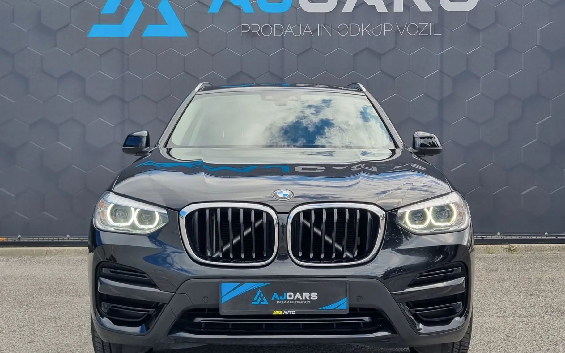 Zunanja slika - BMW X3 - serija : sDrive18d Business LED-Usnje-Kamera-Navi-Keyless.. - 2