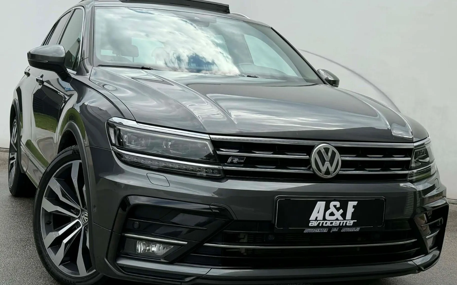 Zunanja slika - VW Tiguan - 2.0 TDI-4X4-DSG-R LINE-VIRTUAL-LIZING ZA TUJCE- - 3