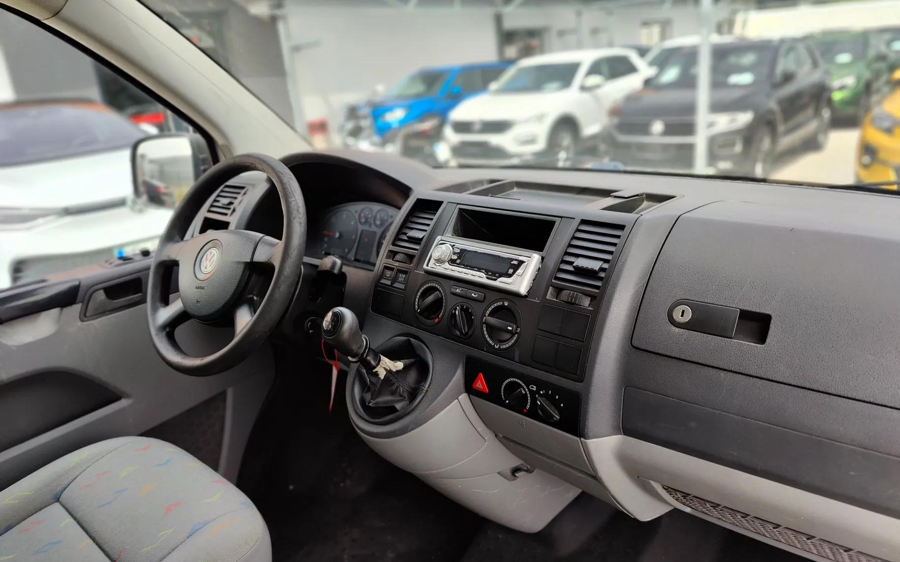 Zunanja slika - VW Transporter - 2.5TDI SLO 8.SEDEŽEV - 14