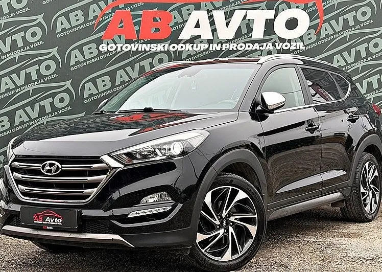 Zunanja slika - Hyundai Tucson - 1.7 CRDI Style+SLO+1LASTNIK+SERVISNA+ALU+BIXENON - 3