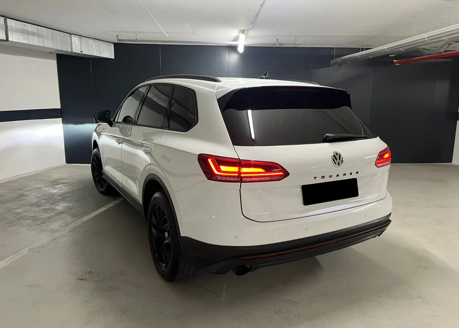 Zunanja slika - VW Touareg - V6 TDI - 4M - VLEČNA KLJUKA - SERVISNA KNJIGA - - 4