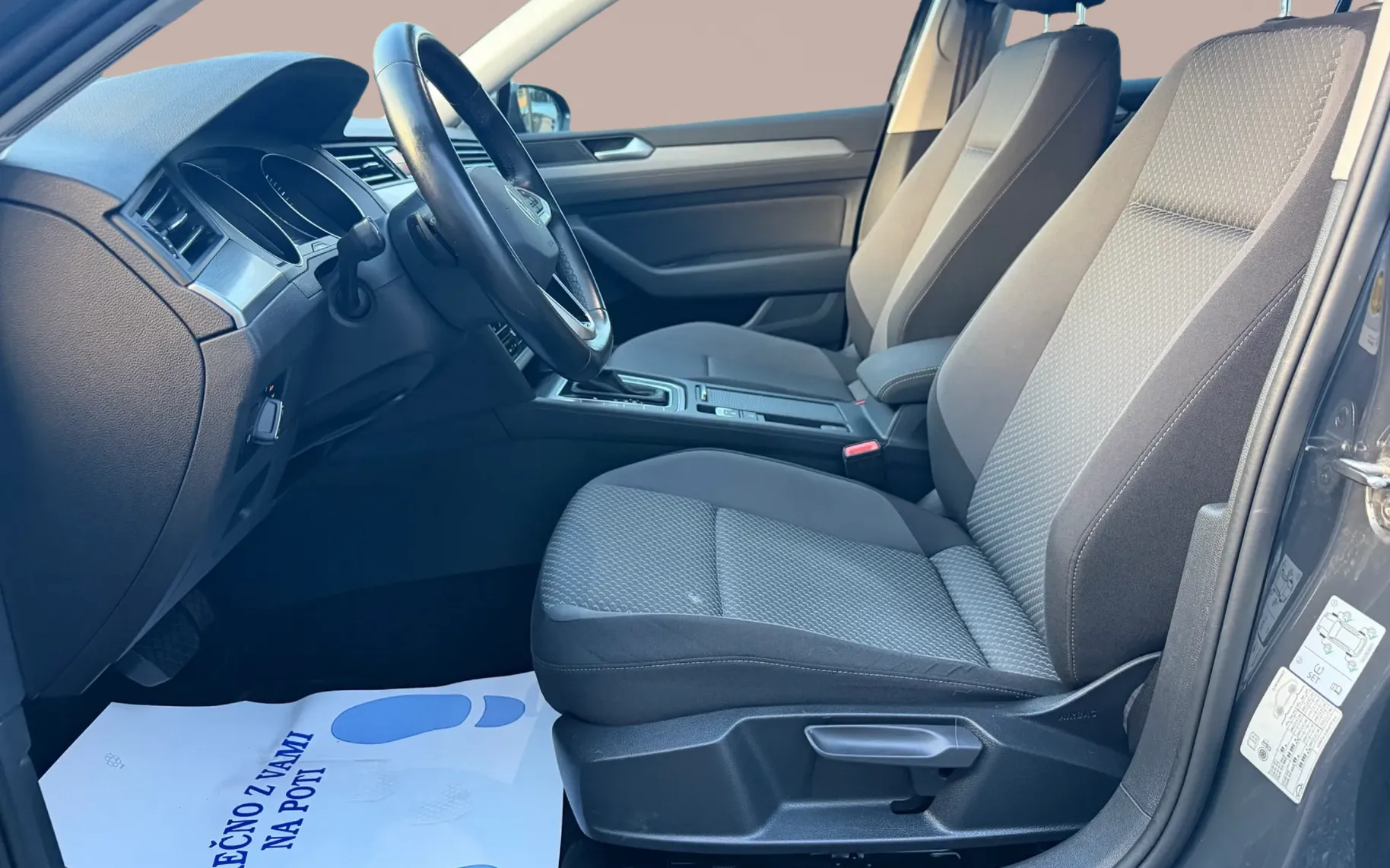 Zunanja slika - Volkswagen Passat - Variant 2,0 TDI BMT SCR Business DSG - 9