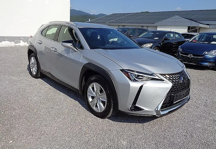 Zunanja slika - Lexus UX - 250h HYBRID - samo 68.299 kilometrov - 2