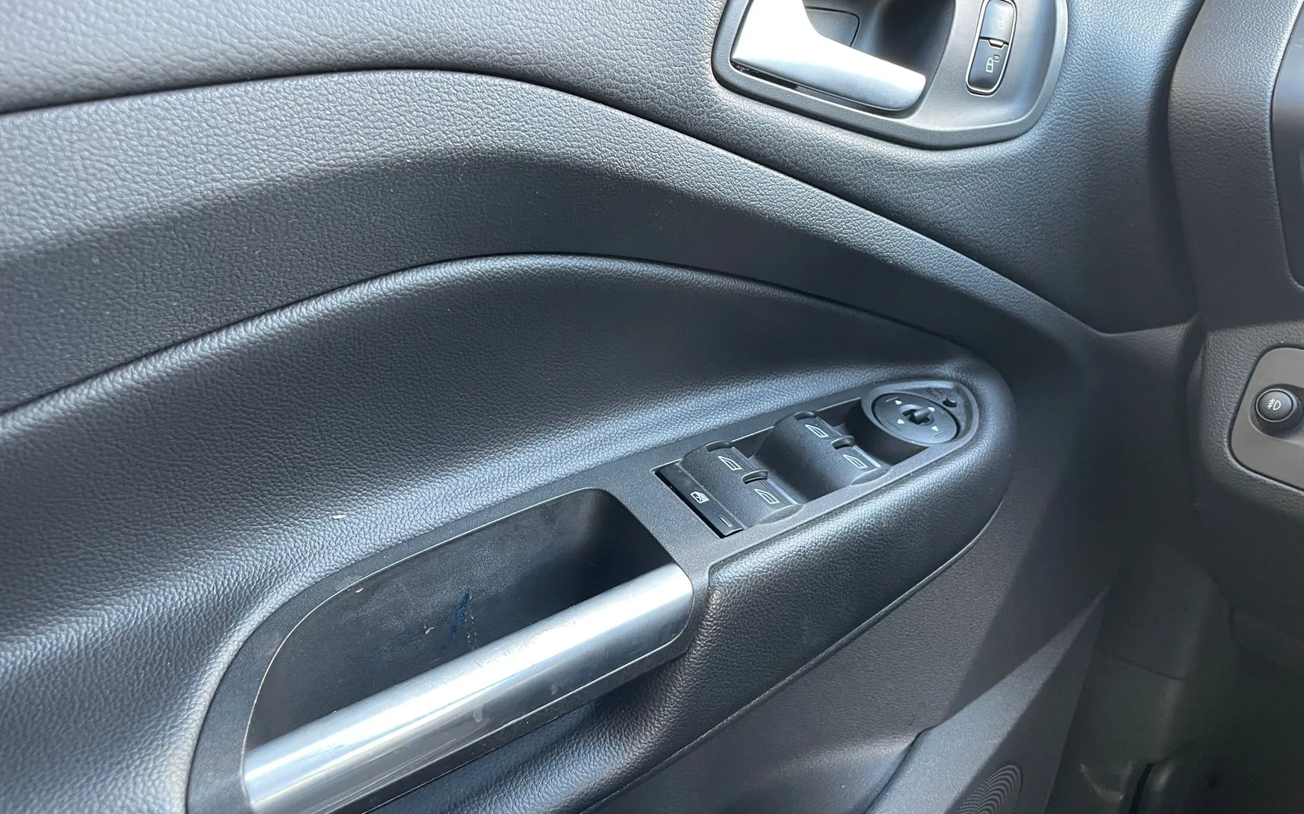 Notranja slika - Ford Kuga - Ford - 17