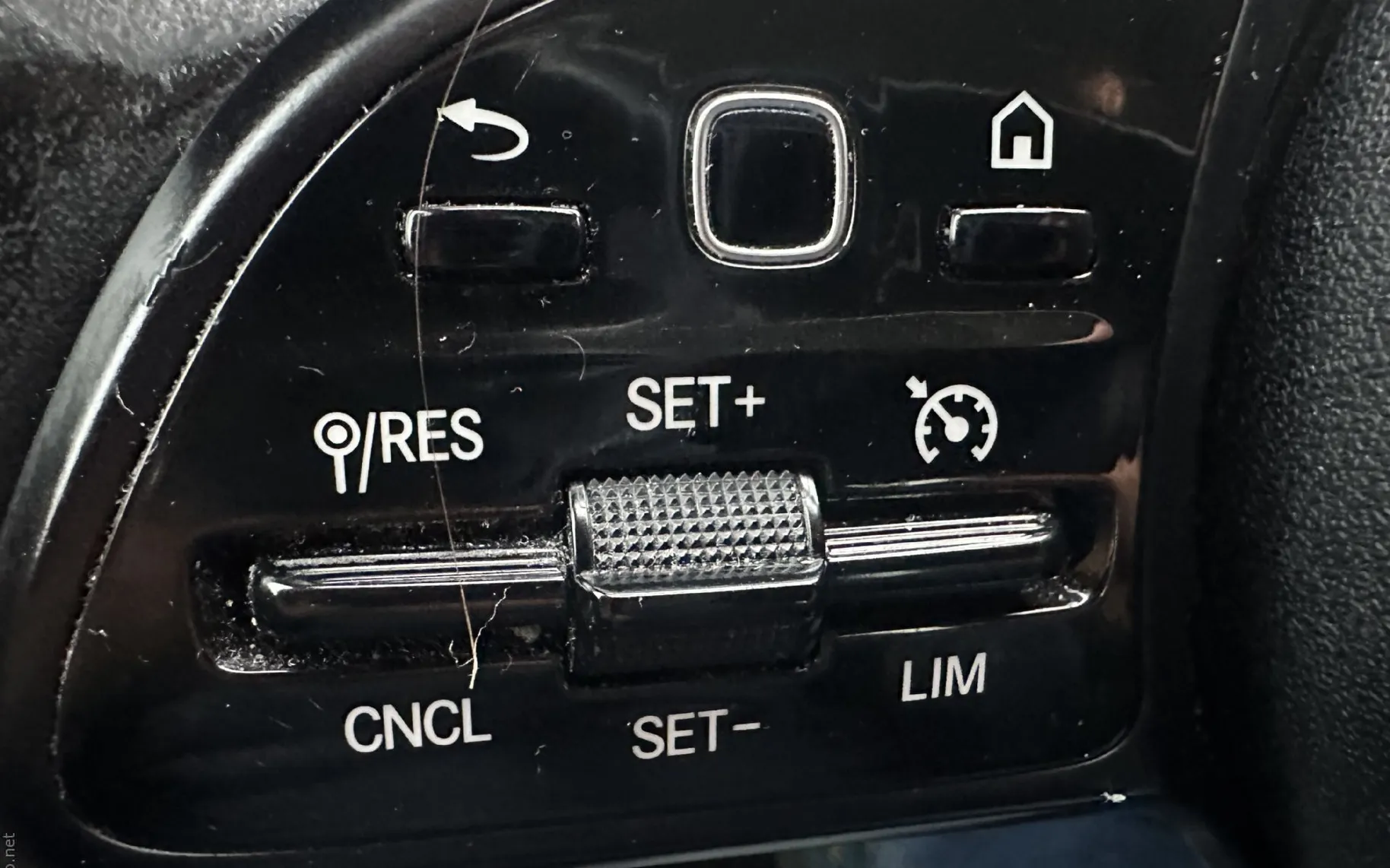 Zunanja slika - Mercedes-Benz GLB-Razred - GLB 200 d.KAMERA.USNJE.ACC.LED.NAVI.SAMO 137.000KM - 9