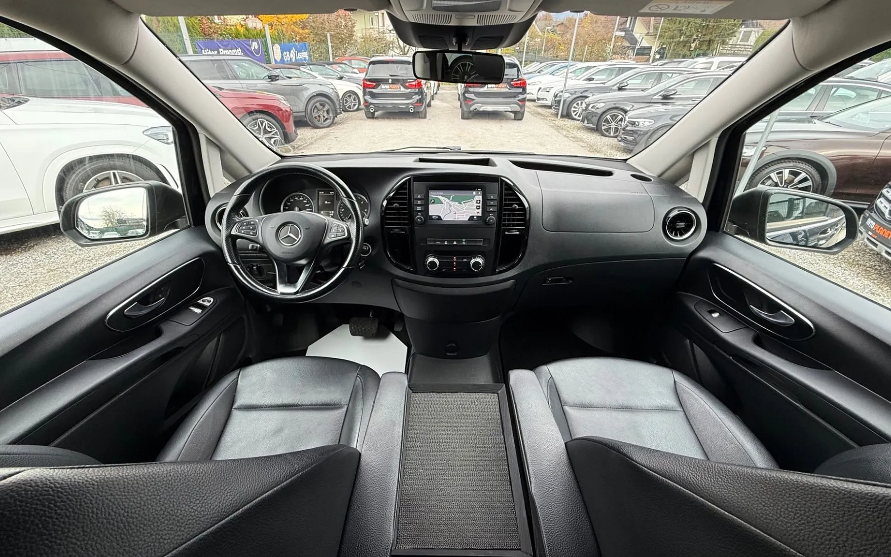 Zunanja slika - Mercedes-Benz Vito - Compact Mixto 114 CDI AUT. FULL LED NAVI 5 SED. - 19