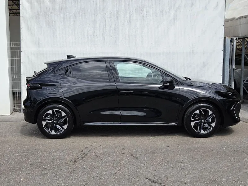 Zunanja slika - Renault Clio - 6 Techno TCE 115 2026+Paket Zima+Zasilno rez. kolo - 4