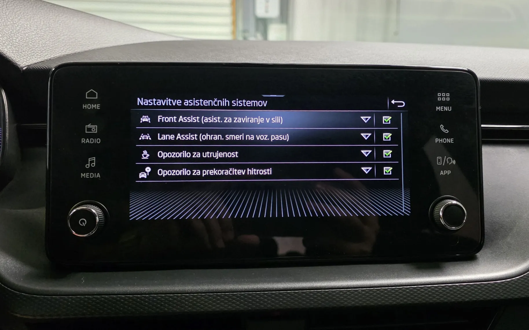 Zunanja slika - Škoda Kamiq - 1,0 TSI Style DSG 1.LAST SLO TEMP VIRTUAL LANE ALU LED - 14