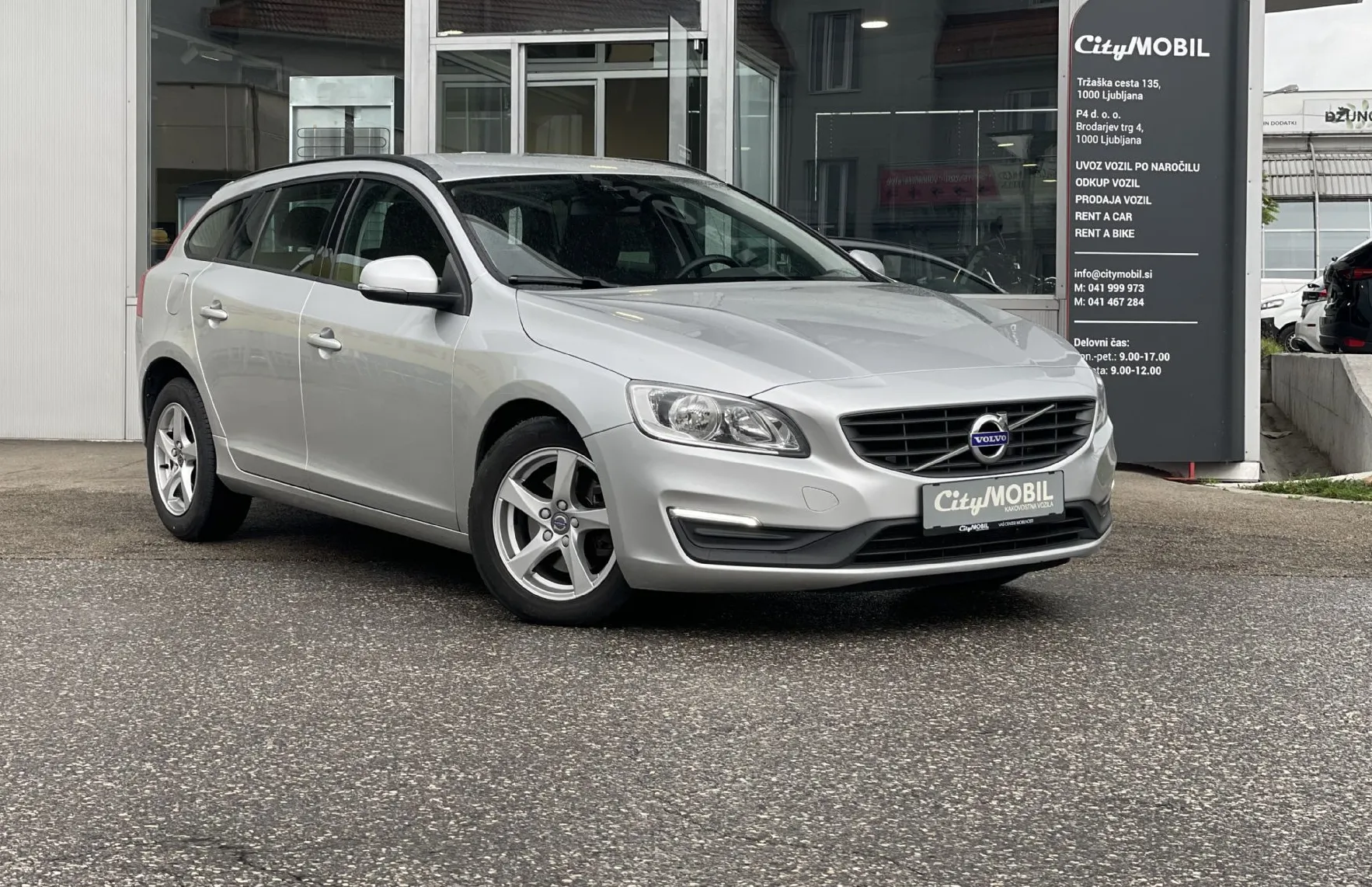 Zunanja slika - Volvo V60 - TEMPOMAT-VELIKI SERVIS-MULTIFUNKCIJA-AVT.KLIMA - 1