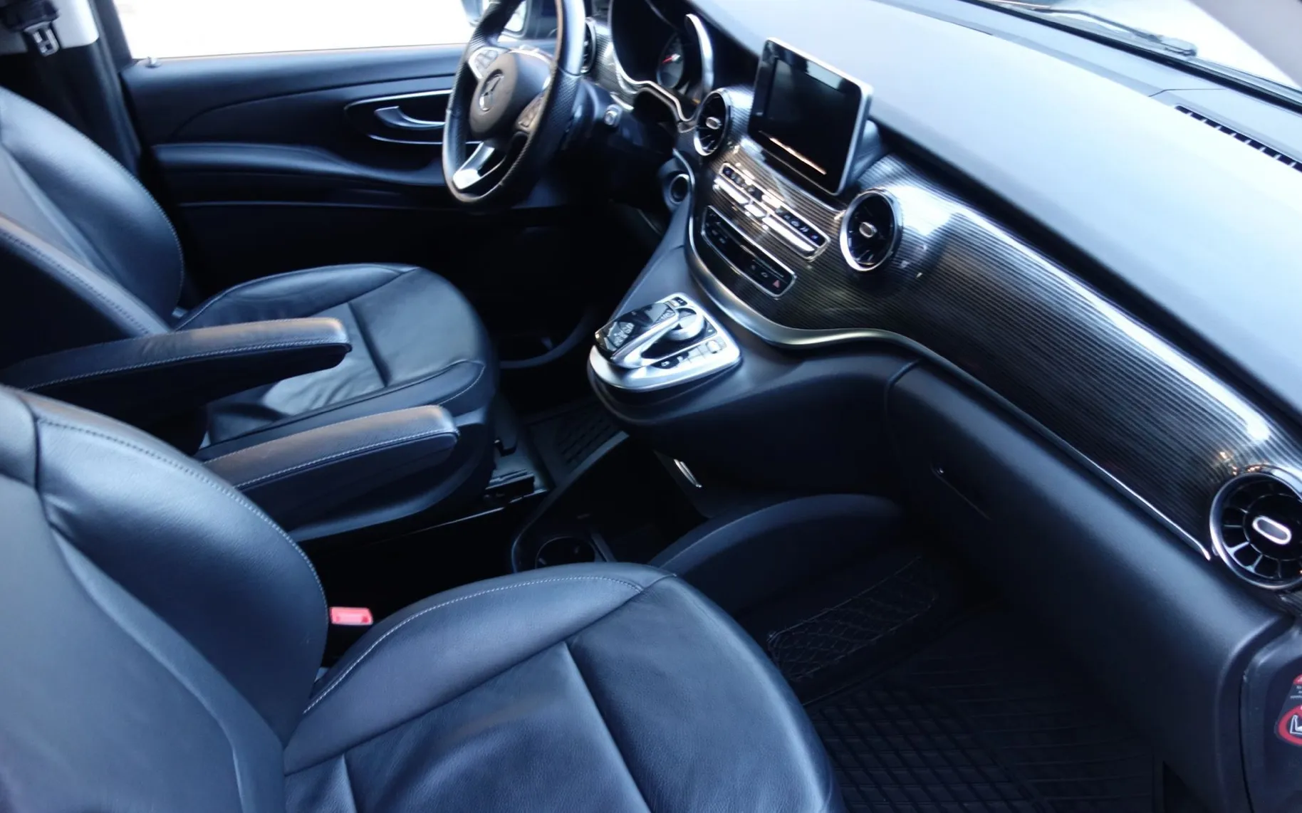 Zunanja slika - Mercedes-Benz V-Razred - V 250 d 4MATIC kratki - 9