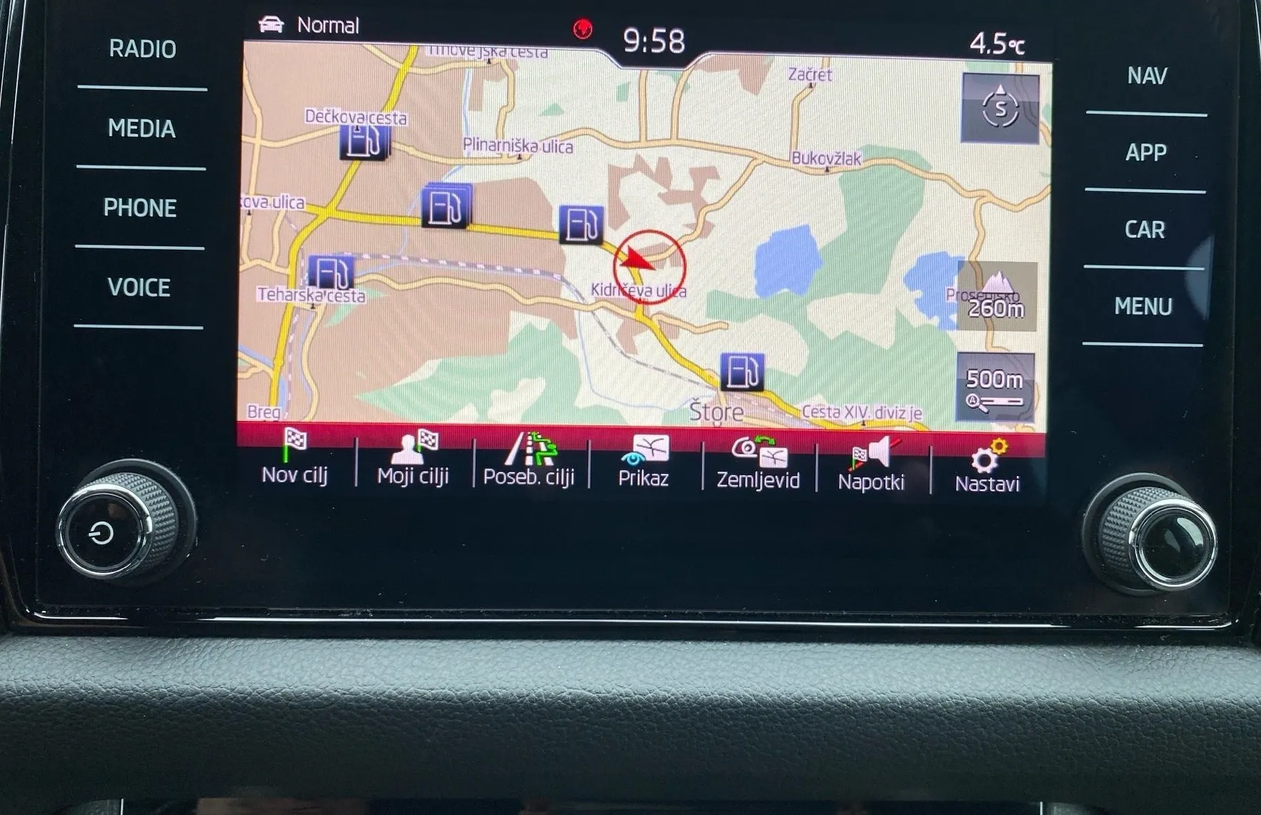 Zunanja slika - Škoda Kodiaq - Sportline 2.0 TDI 110kW 4X4 DSG - 18