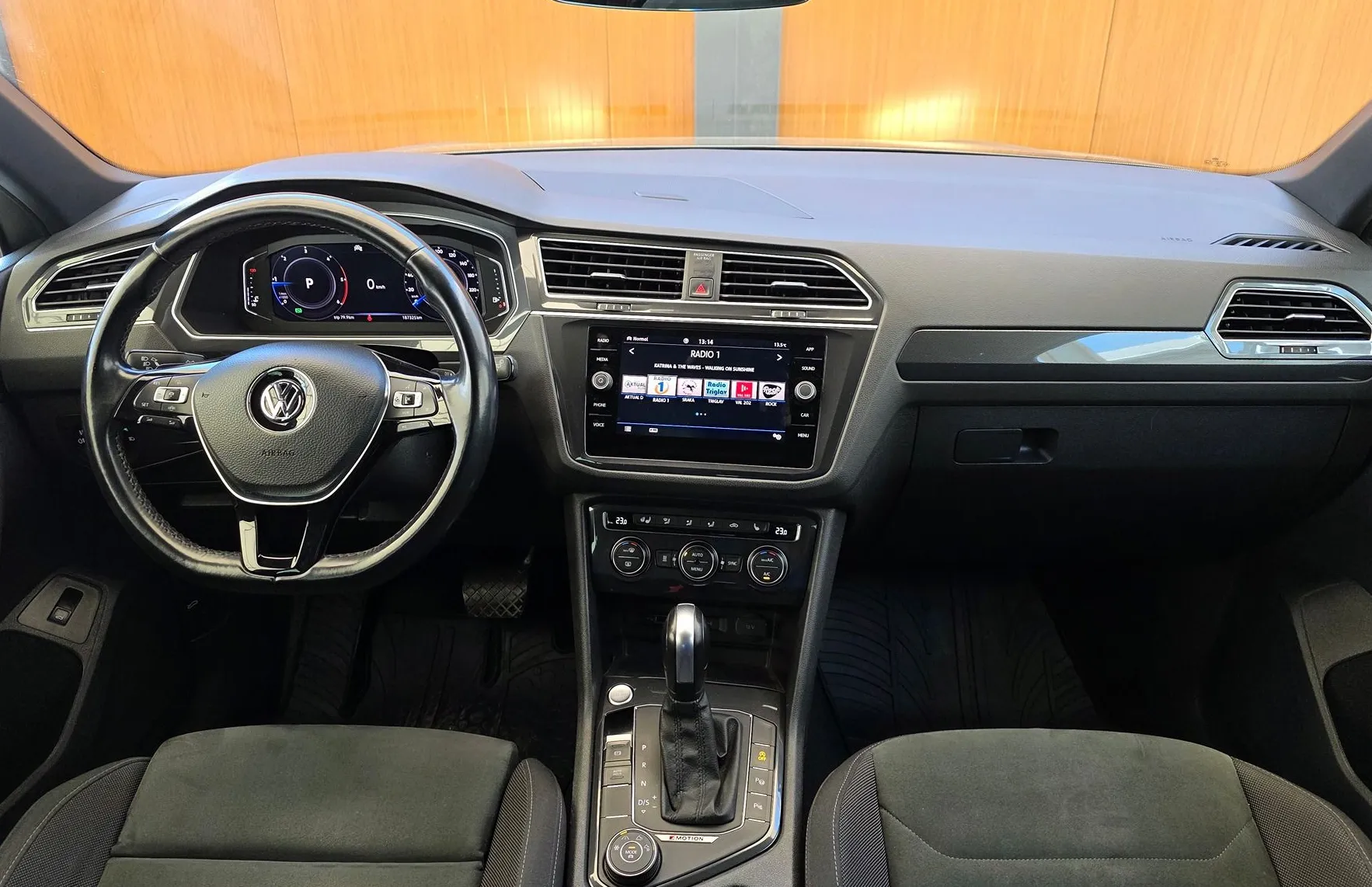 Zunanja slika - VW Tiguan Allspace - 4motion 2.0 TDI R-Line - VIRTUAL - WEBASTO- KLJUK - 10