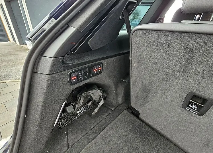 Zunanja slika - Audi Q7 - 3.0 TDI quattro-MATRIX-LE 165.000KM-7SED.-ODLIČEN- - 3