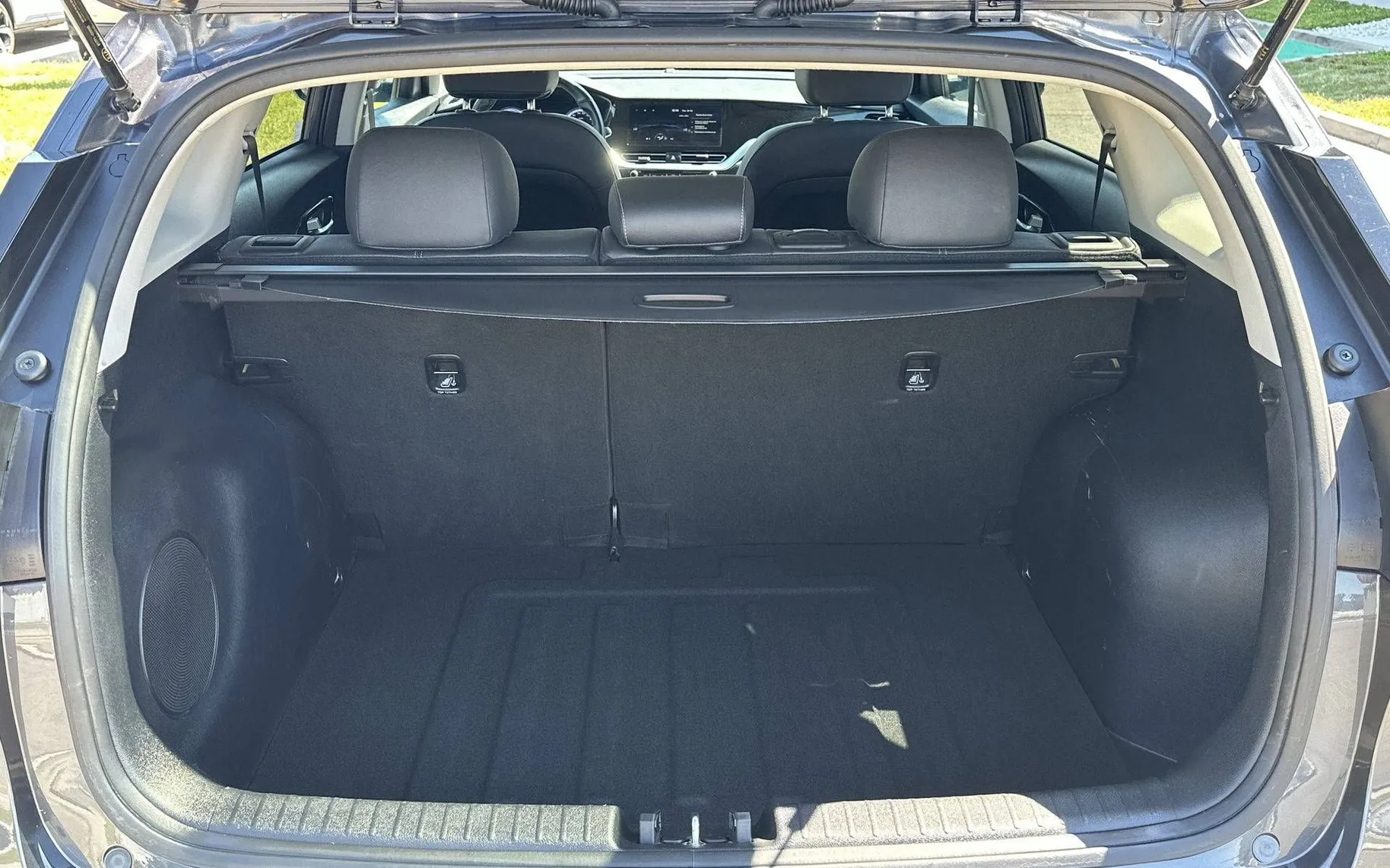 Notranja slika - KIA Niro - 1.6 HEV DCT - 12