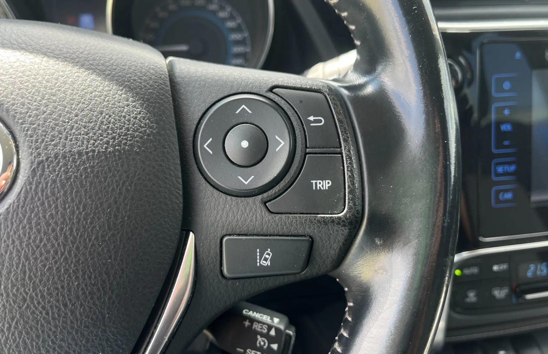 Zunanja slika - Toyota Auris - Hybrid 1.8 VVT-i Black Edition Avt. VZR. KAM. TEMP - 16
