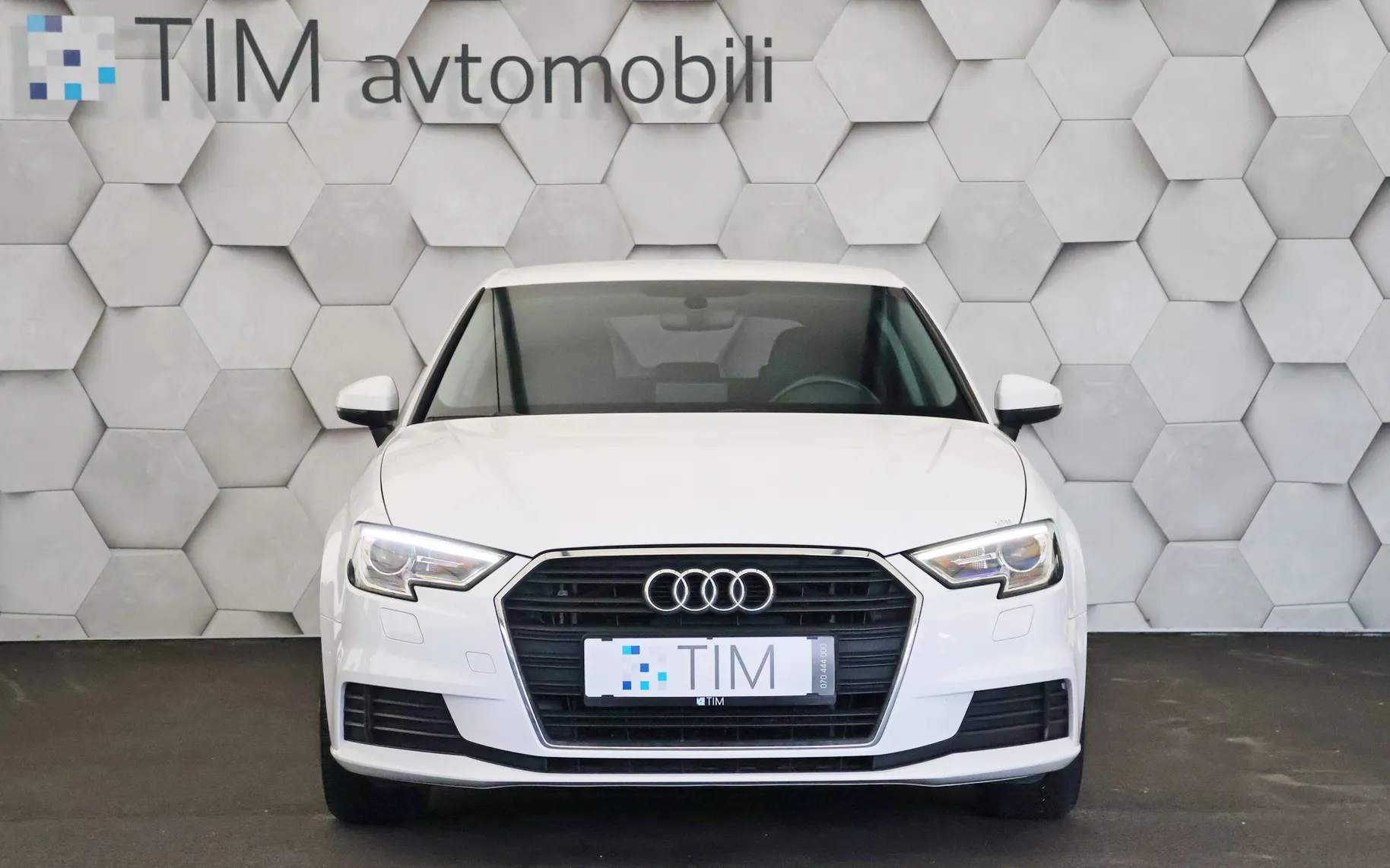 Zunanja slika - Audi A3 - 1.0 TFSI Design 115KM - 5