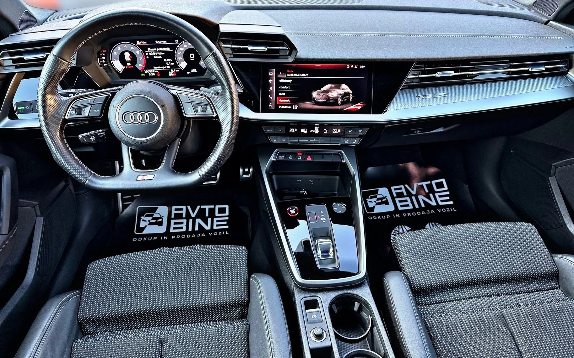 Notranja slika - Audi S3 - LIMUZINA•QUATTRO•TFSI•S TRONIC•MATIX•VIRTUAL•LED - 10