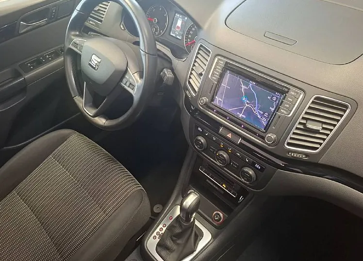 Zunanja slika - Seat Alhambra - 2.0 TDI DSG PANORAMA-KAMERA-GRETJE SEDEŽEV-ALU-P - 9