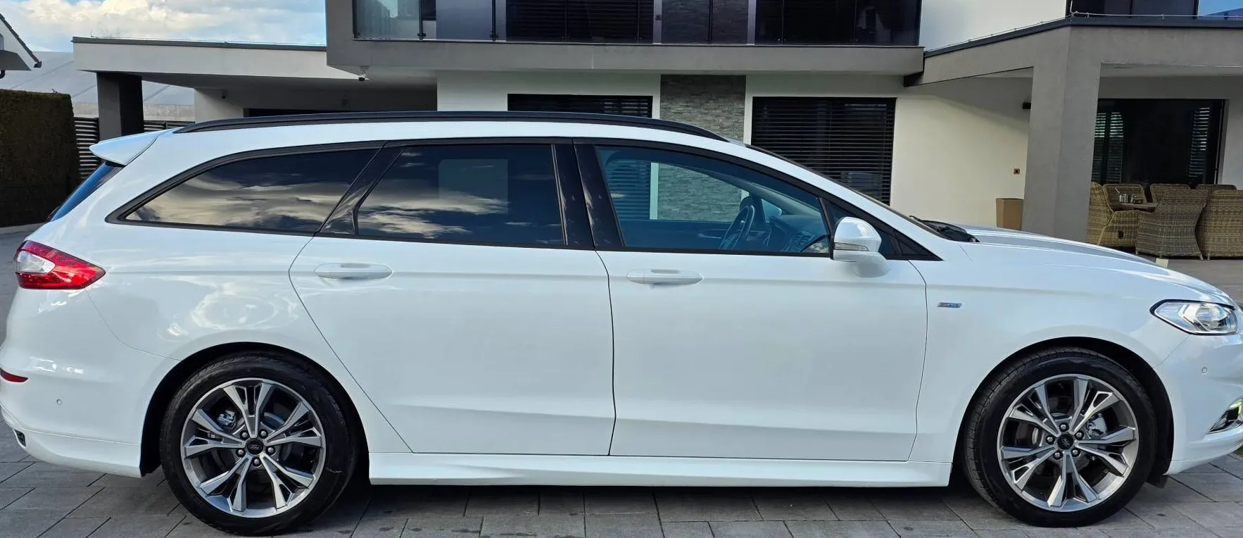Zunanja slika - Ford Mondeo - 2.0 TDCi-ST LINE-119.000KM-1 LASTNIK-ODLIČEN... - 6