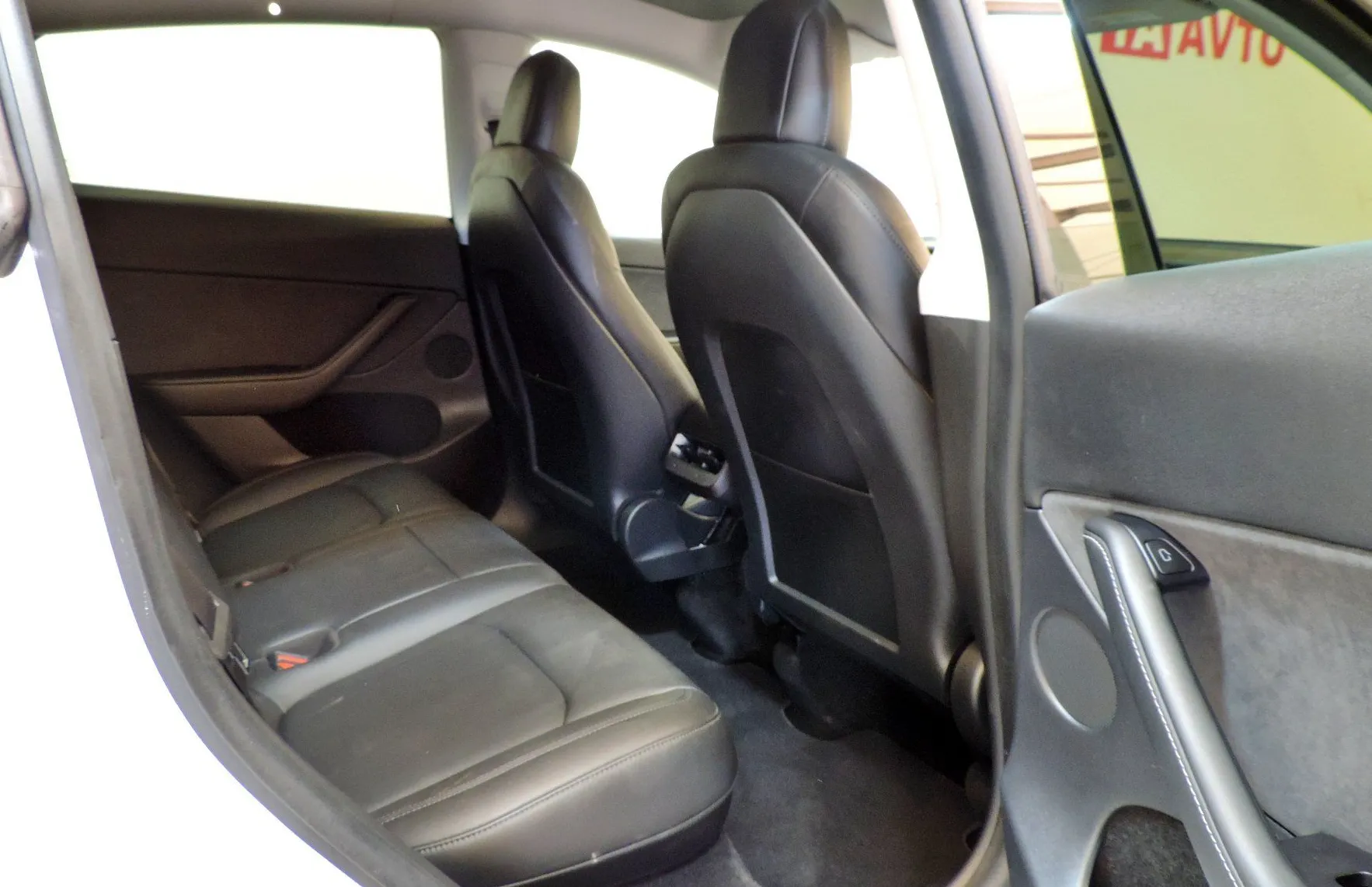 Zunanja slika - Tesla Model Y - Long Range Dual Motor AWD - 12