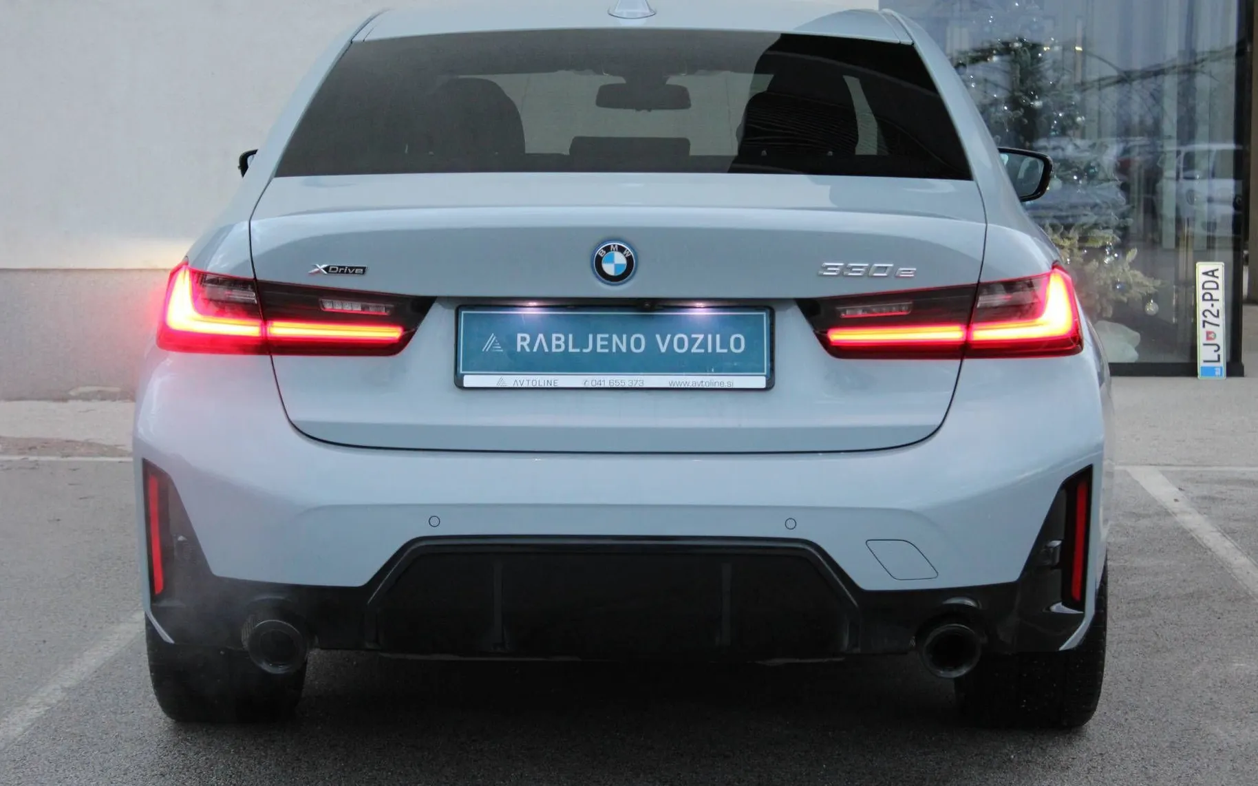 Zunanja slika - BMW Serija 3 - : 330E xDrive  A T  M SPORT LASER KAM WIDE - 4