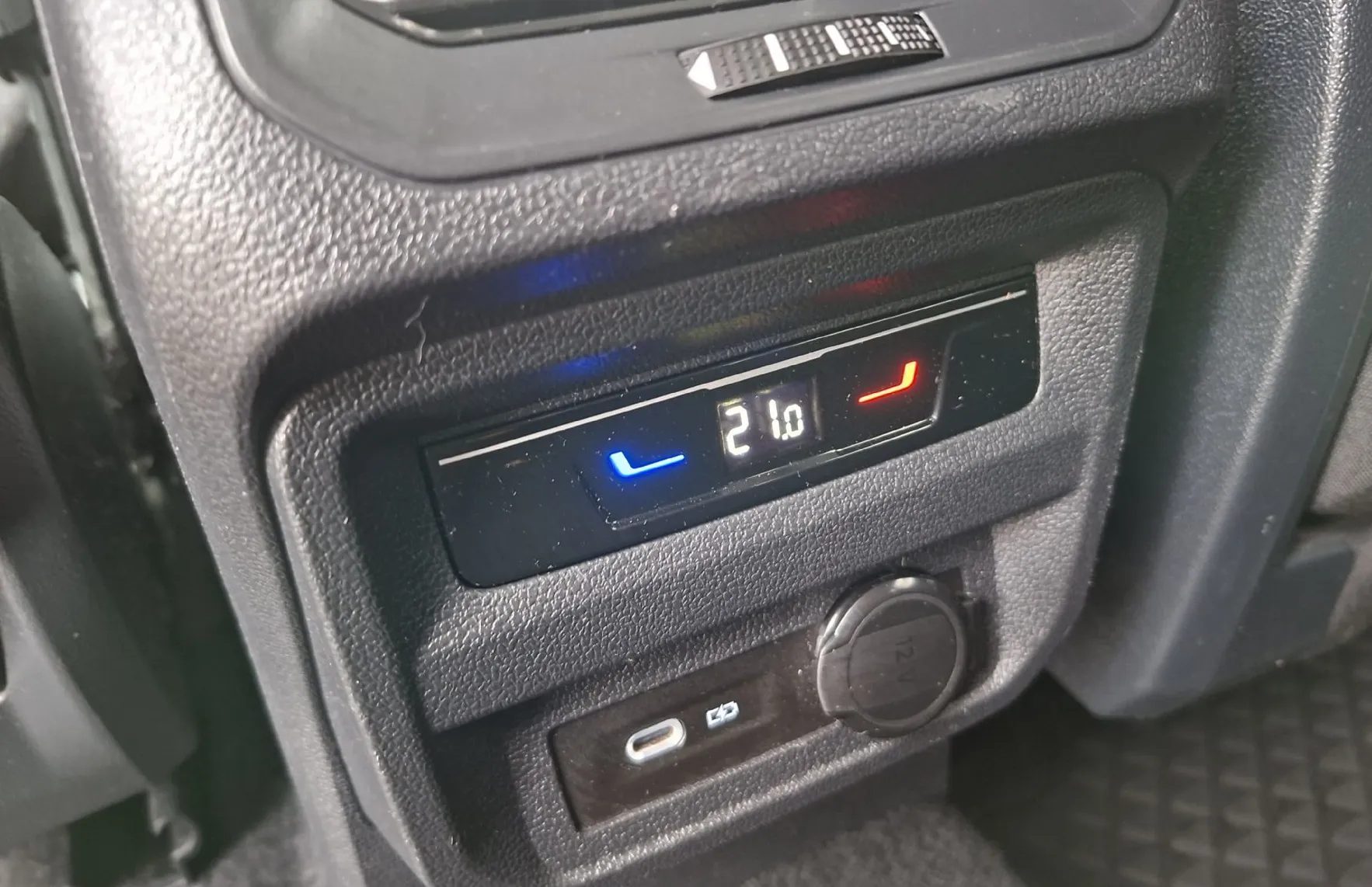 Zunanja slika - VW Tiguan Allspace - 2.0 TDI BMT Life VIRTUAL KOKPIT GR.SEDEŽEV - 18