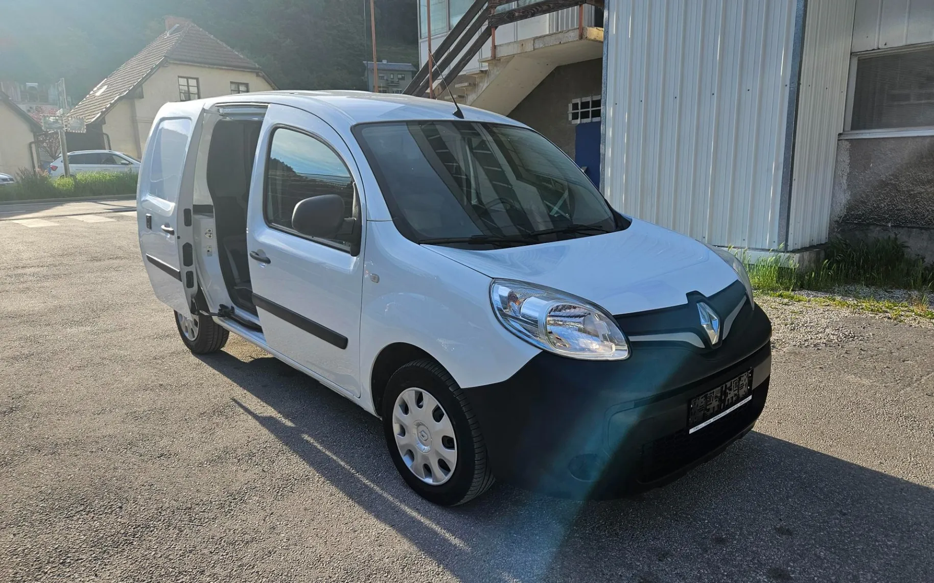 Zunanja slika - Renault Kangoo - 1.5 BLUEDCI FOURGON - 3